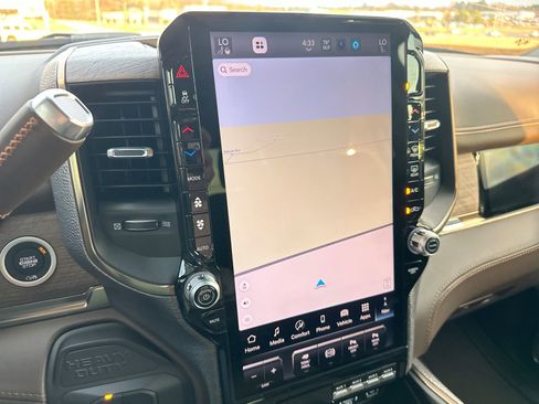 New 2026 RAM 2500 Limited image 18