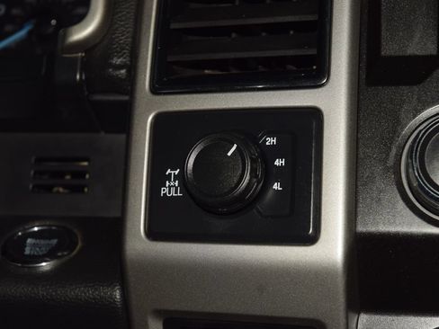 Used 2021 Ford F250 Lariat AWD/4WD image 32