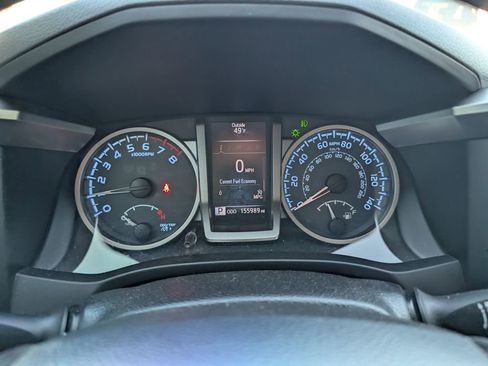 Used 2016 Toyota Tacoma 2WD Double Cab image 15