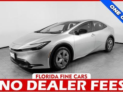 Used 2023 Toyota Prius LE