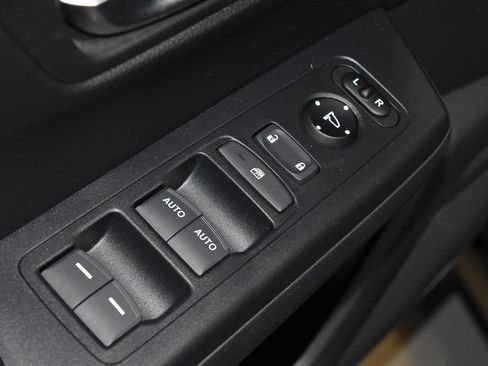 Used 2024 Honda CR-V EX image 5