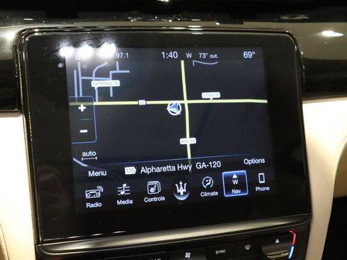 Used 2017 Maserati Quattroporte S GranLusso Q4 AWD/4WD image 40