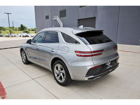 Used 2026 Genesis GV70 2.5T AWD/4WD image 6