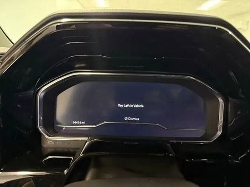 Used 2024 GMC Sierra 1500 Elevation image 17