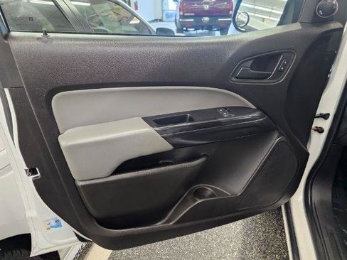 Used 2015 Chevrolet Colorado W/T RWD image 20