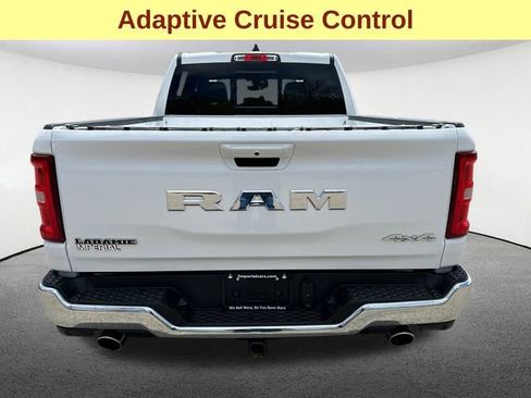 Used 2025 RAM 1500 Laramie AWD/4WD image 9