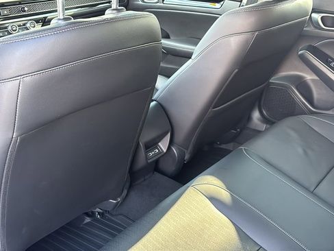 Used 2024 Honda Civic Touring image 31
