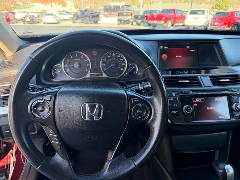 Used 2013 Honda Crosstour EX-L image 8