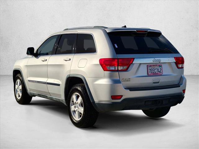 Used 2011 Jeep Grand Cherokee Laredo w/ Security & Convenience Group AWD/4WD image 7
