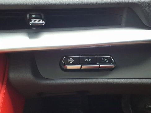 Used 2021 Chevrolet Corvette Stingray Preferred Cpe w/ Z51 Performance Package image 18