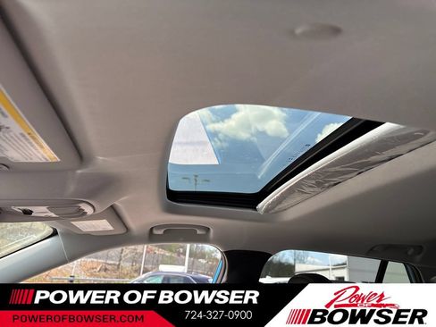 New 2026 Chevrolet Trax ACTIV w/ Sunroof Package FWD image 7
