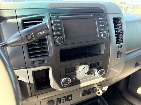 Used 2019 Nissan NV 3500 SL RWD image 5