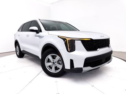 Used 2025 Kia Sorento LX