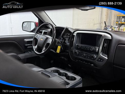 Used 2018 Chevrolet Silverado 1500 LT w/ All Star Edition AWD/4WD image 10