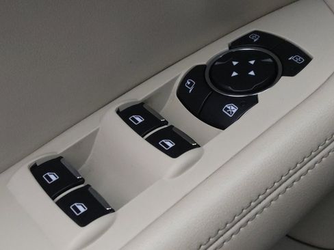 Used 2017 Lincoln MKZ Select w/ Select Plus Package FWD image 27
