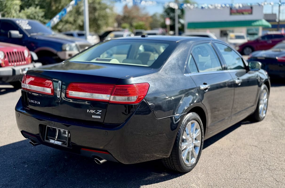 Used 2010 Lincoln MKZ AWD image 3