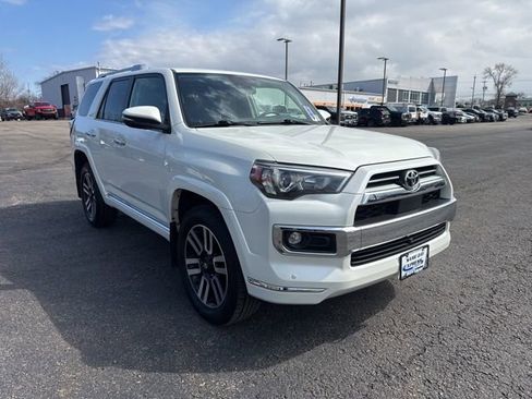 Used 2023 Toyota 4Runner Limited AWD/4WD image 27