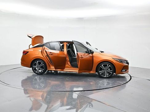 Used 2023 Nissan Sentra SR w/ SR Premium Package image 50