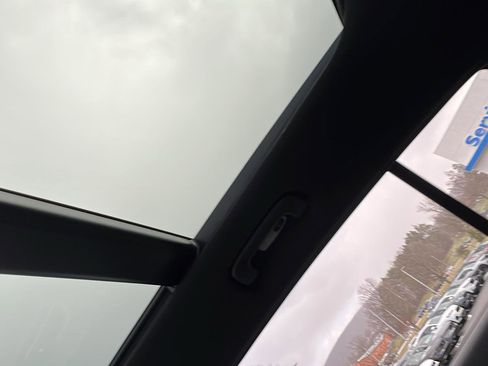 Used 2021 Kia Sportage S w/ S AWD Premium Package image 19