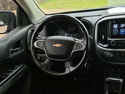 Used 2016 Chevrolet Colorado LT w/ Luxury Package, Chrome RWD image 13