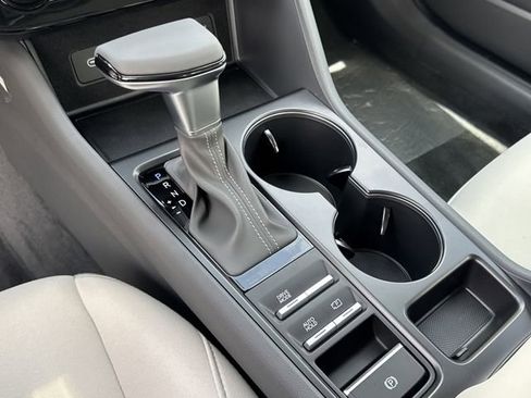 Certified 2025 Hyundai Sonata SE image 24