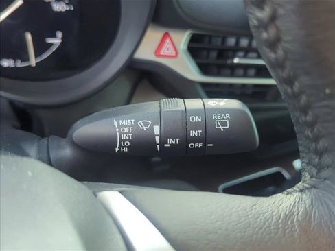 Certified 2022 Toyota Sienna XLE w/ XLE Plus Package FWD image 16