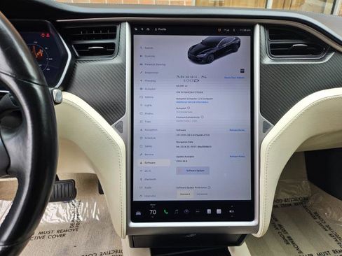 Used 2018 Tesla Model S 100D image 3
