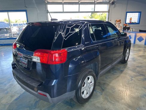 Used 2015 GMC Terrain SLE image 13