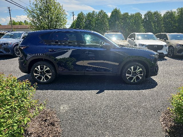 New 2026 MAZDA CX-5 Preferred AWD/4WD image 2