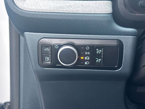 Certified 2024 Ford Maverick XLT image 33