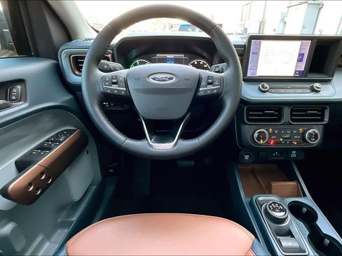 Certified 2024 Ford Maverick Lariat image 6