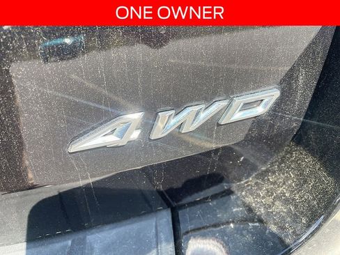 Used 2023 Ford Explorer XLT w/ Equipment Group 202A image 8