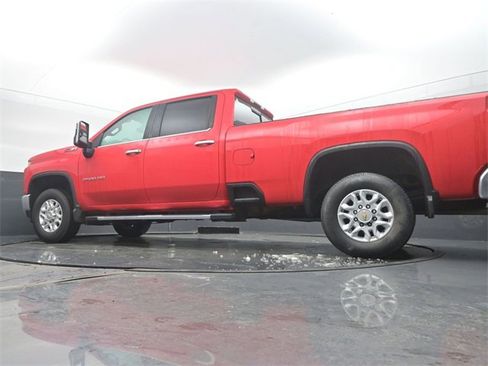 Used 2022 Chevrolet Silverado 2500 LTZ w/ LTZ Plus Package image 48