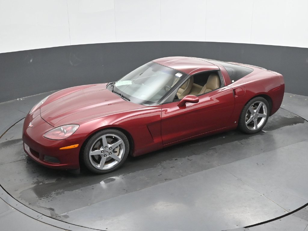 Used 2007 Chevrolet Corvette Coupe w/ Preferred Equipment Group RWD image 28