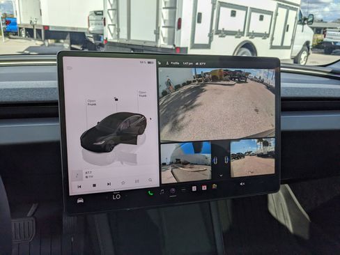 Used 2025 Tesla Model 3 Long Range image 25