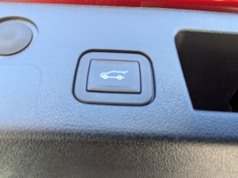 Used 2025 Chevrolet Equinox RS w/ Convenience Package III image 29