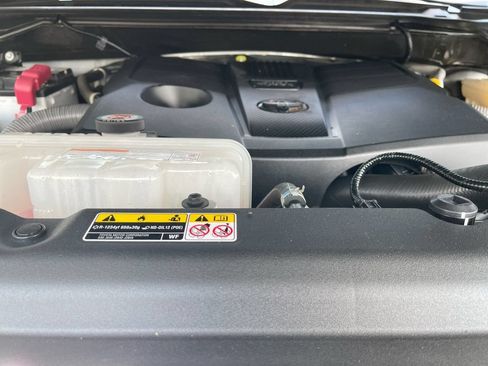 Certified 2023 Toyota Tundra SR5 w/ SR5 Premium Package AWD/4WD image 18