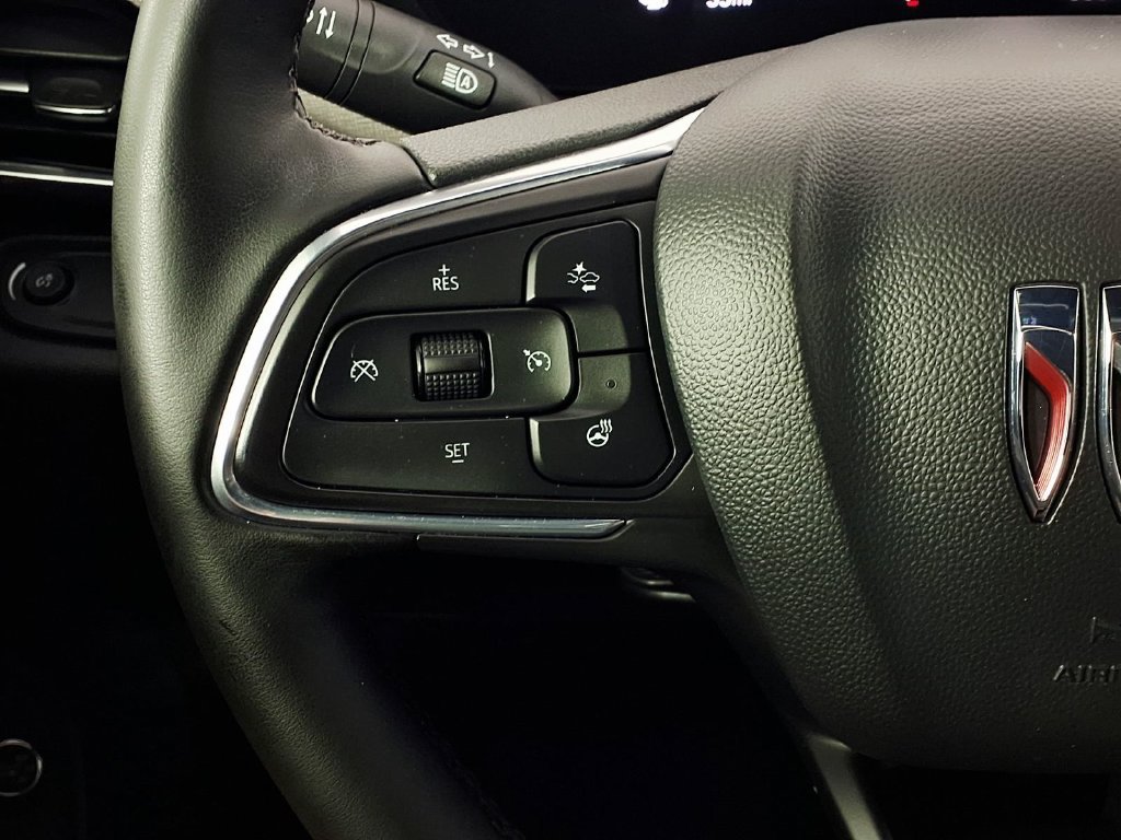 Used 2024 Buick Envista Avenir FWD image 18