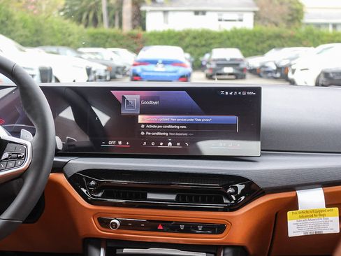 New 2026 BMW 330i Sedan w/ M Sport Package image 13