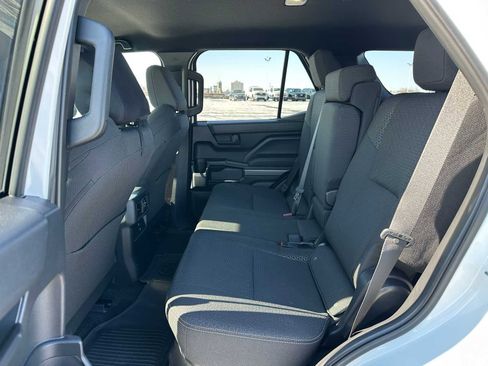 Used 2026 Toyota 4Runner SR5 image 18