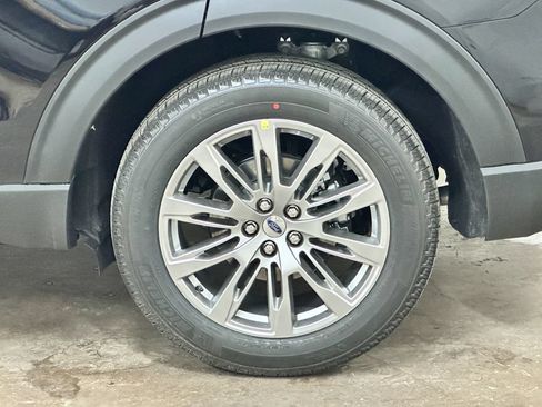 New 2026 Ford Explorer Active w/ Active Comfort Package AWD/4WD image 43