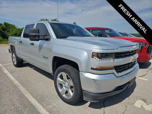 Used 2018 Chevrolet Silverado 1500 Custom w/ Texas Edition RWD image 1
