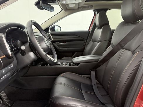 Used 2025 MAZDA CX-50 2.5 Hybrid w/ Premium Plus Pkg AWD/4WD image 15