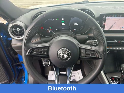 Used 2024 Alfa Romeo Tonale Ti image 13