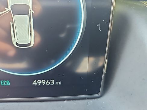 Used 2024 Hyundai Tucson Limited image 18