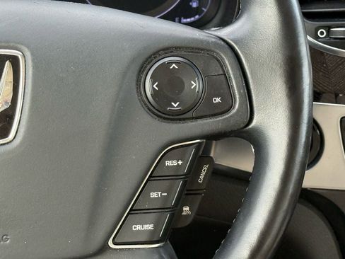 Used 2014 Hyundai Equus Signature image 21