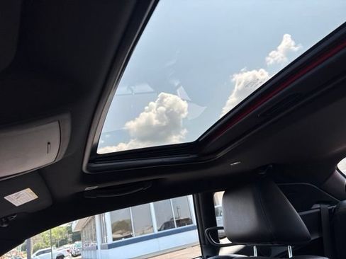 Used 2020 Dodge Challenger R/T Scat Pack RWD image 23