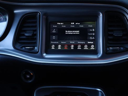 Used 2019 Dodge Challenger R/T w/ Driver Convenience Group image 9