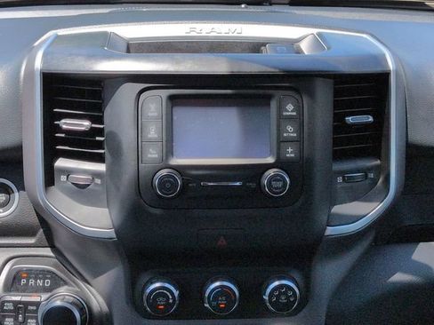 Used 2022 RAM 1500 Big Horn AWD/4WD image 22