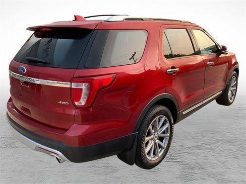 Used 2017 Ford Explorer Limited AWD/4WD image 2